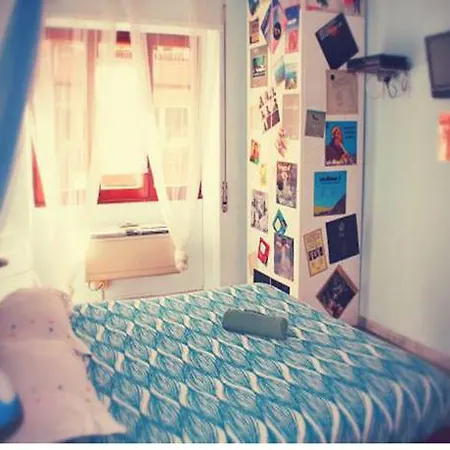 Bed & Breakfast Demode *